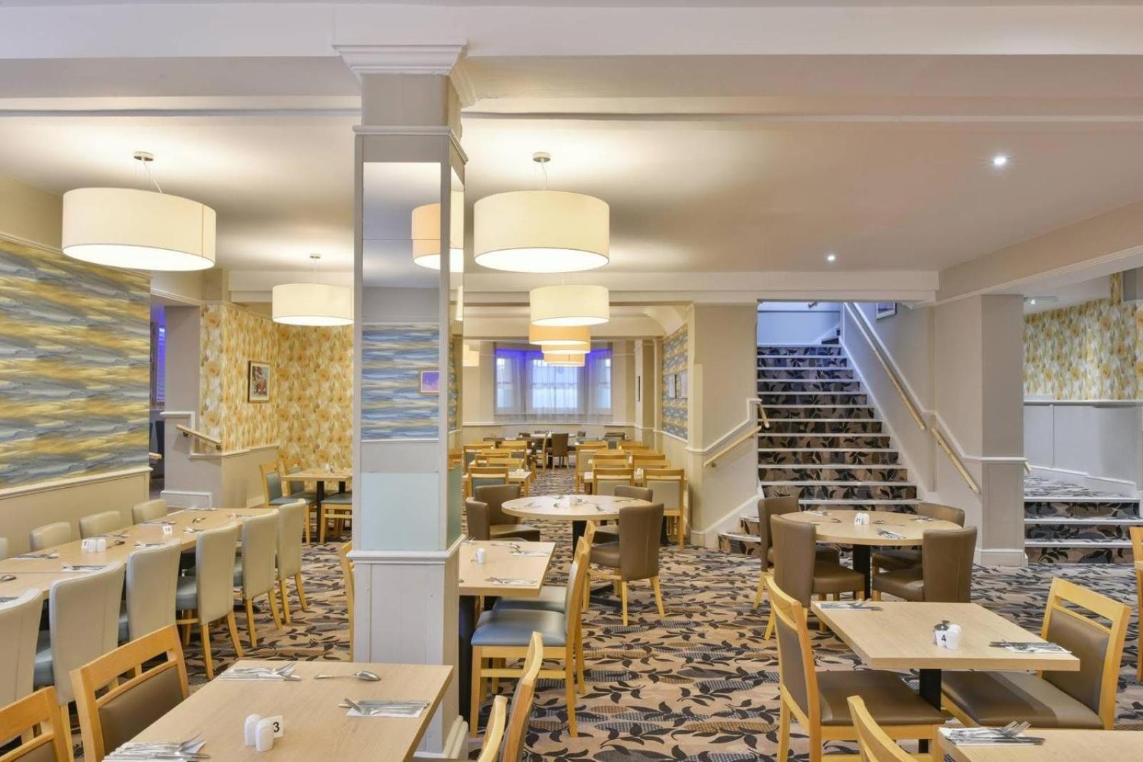 The Majestic Hotel Истборн Екстериор снимка