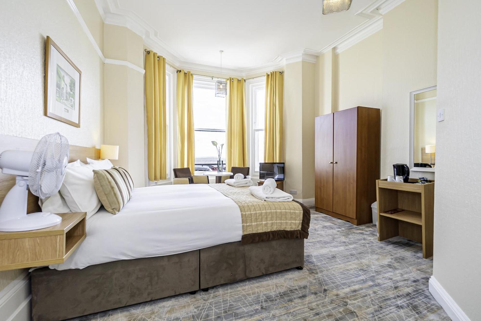 The Majestic Hotel Истборн Екстериор снимка